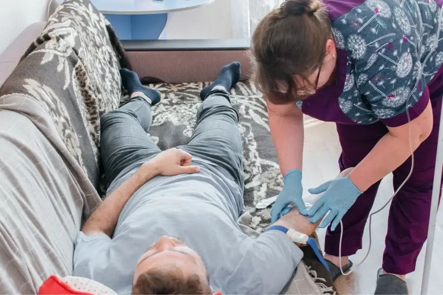 Срочный вывод из запоя в Новоуральске: быстро, недорого